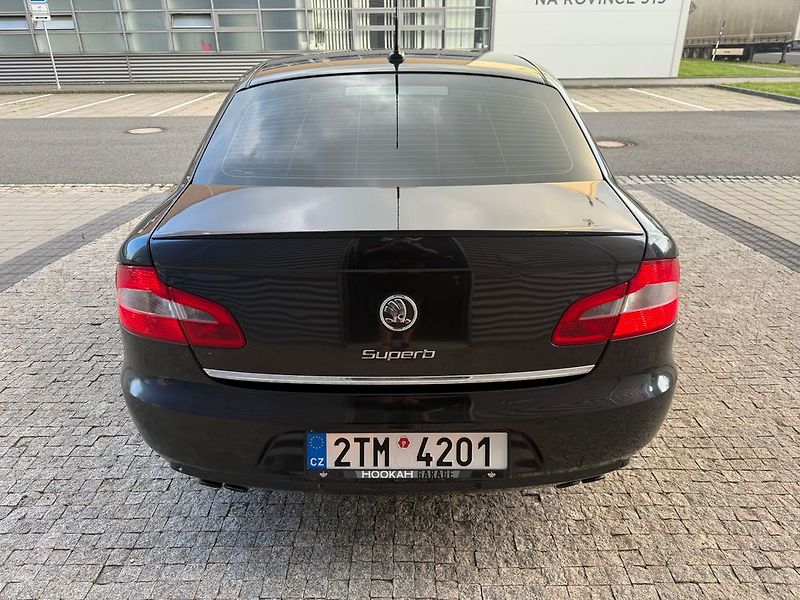 Škoda Superb (2009) - fotka 6 z 46