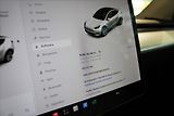 Tesla Model Y Long Range Dual Motor AWD Tažn - náhled 15