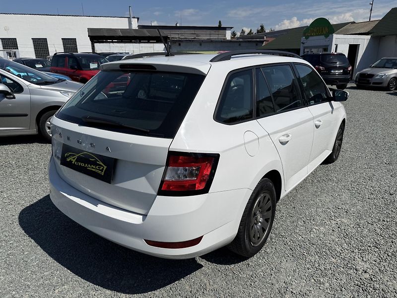 Škoda Fabia 1.0 TSI KOMBI - fotka 6 z 13