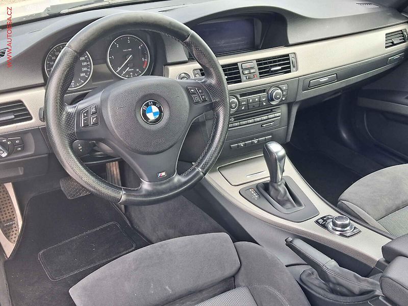 BMW Řada 3 (2013) 2.0d 320d xDrive, AT, xenon - fotka 8 z 21