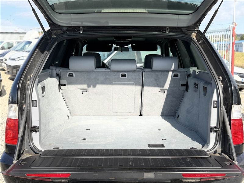 BMW X5 3,0 i 4X4 A/T 170kW - fotka 22 z 28