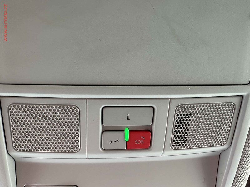 Škoda Octavia (2018) 2.0 TDi, ČR, AC, výhřev sed - fotka 16 z 17