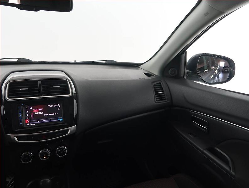 Mitsubishi ASX (2017) 2.2 DI-D, 4X4, Automat - fotka 8 z 19