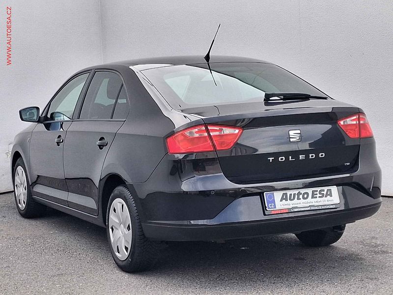 Seat Toledo (2014) 1.2 TSi, Reference, výhřev - fotka 6 z 15