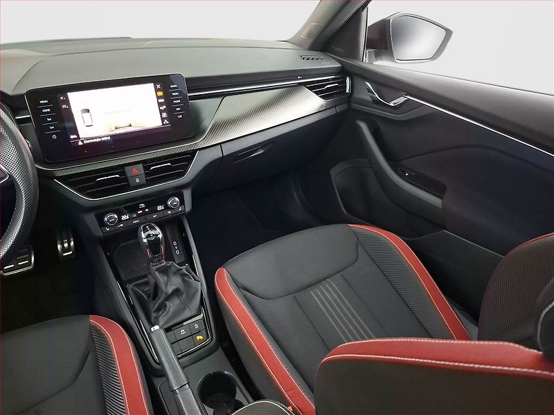 Škoda Kamiq (2023) Monte Carlo 1.5 TSI - fotka 8 z 23