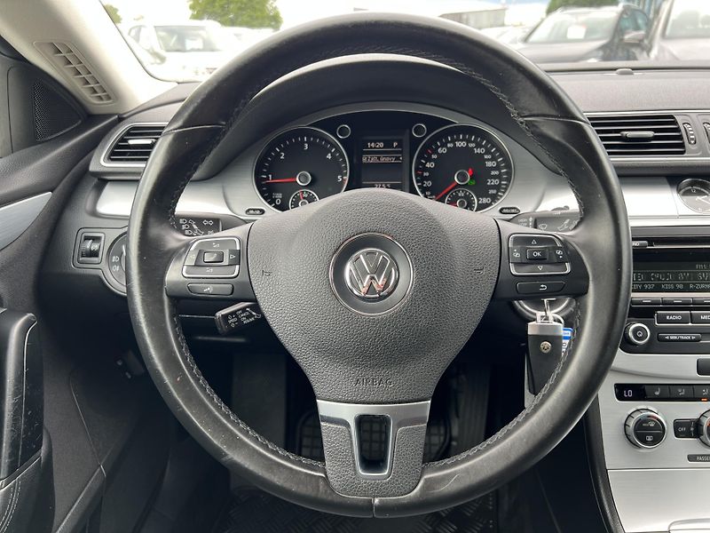 Volkswagen CC 2.0TDI 4x4 DSG PŮVOD ČR odpDPH - fotka 17 z 43