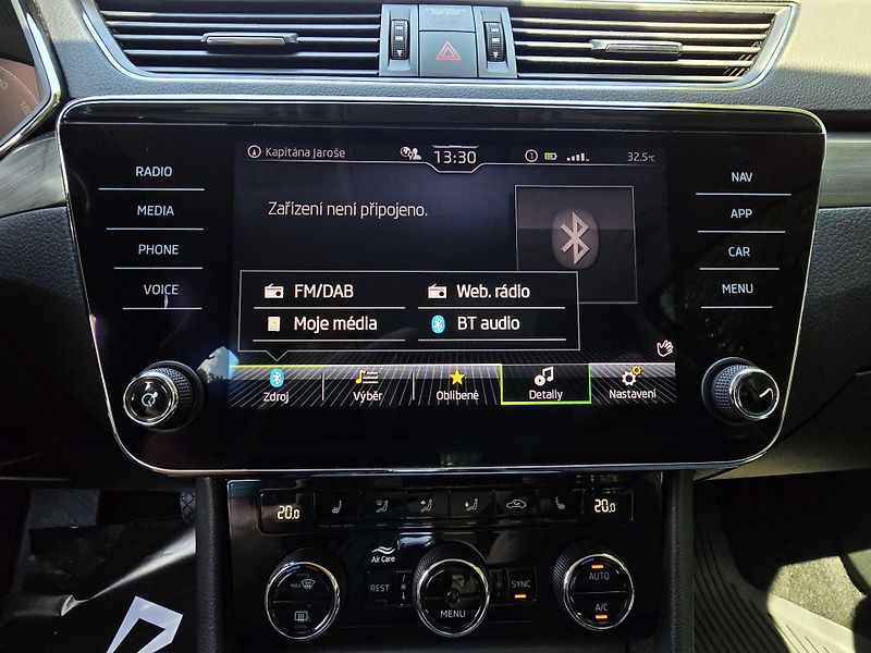 Škoda Superb 2.0TDi110KW DSG STYLE EXTRA ČR - fotka 33 z 43