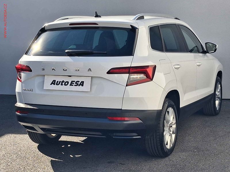 Škoda Karoq (2021) 1.5 TSi, 1.maj,ČR, Style, DSG - fotka 4 z 19