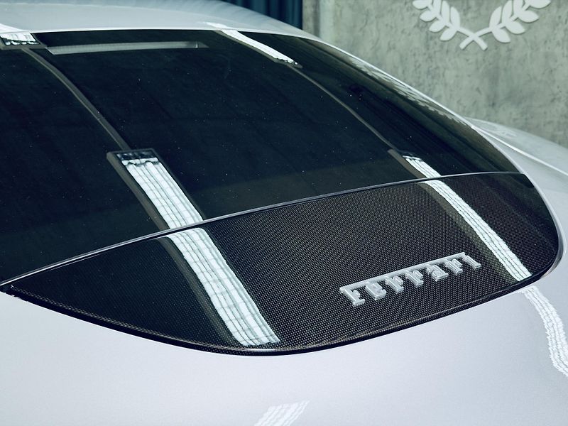 Ferrari Roma (2021) FULL CARBON MAX VÝB ZÁRUKA - fotka 9 z 33