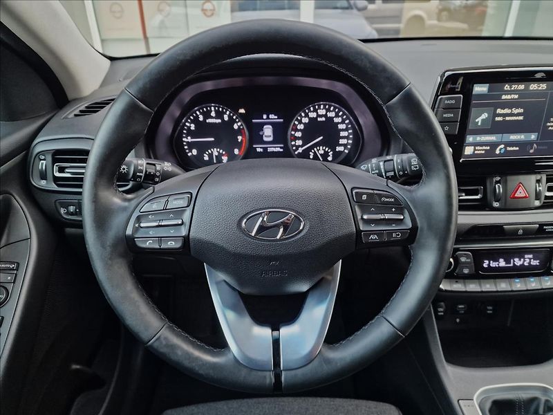 Hyundai i30 1.0 T-GDI Smart Kombi,ČR,1Maj - fotka 21 z 50