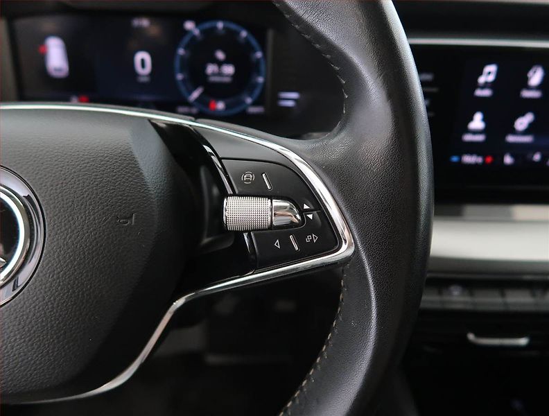 Škoda Octavia (2022) Ambition 2.0 TDI, ČR,1.maj - fotka 20 z 24