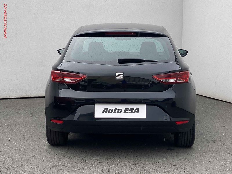 Seat Leon (2015) 1.2 TSi, ČR, Style, LED - fotka 5 z 16