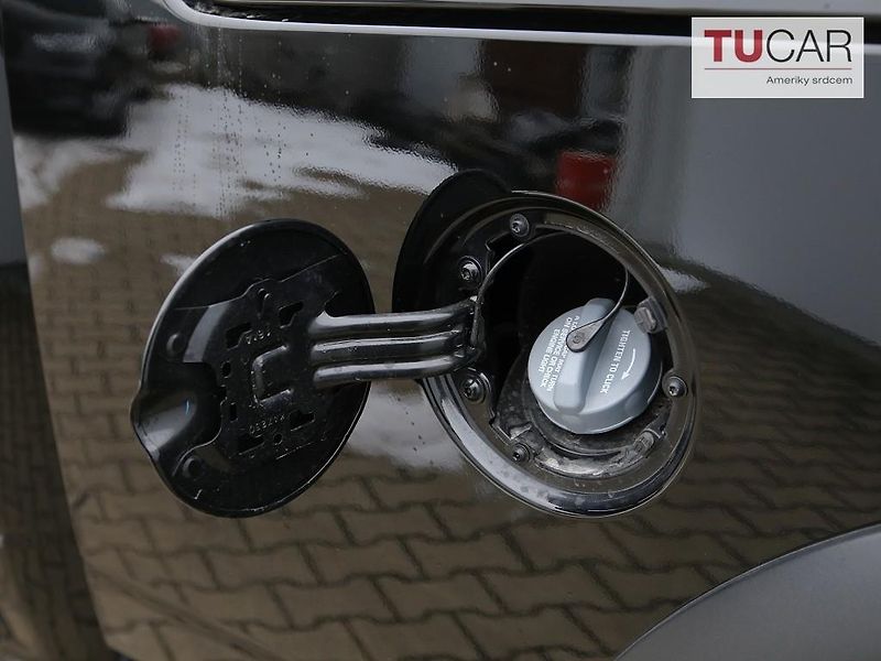 Dodge RAM (2026) 2500 Power Wagon 6.4 V8 RamBox - fotka 21 z 60