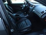 Opel Insignia (2010) 2.0 CDTI, Tažné, jezdí dobře - náhled 9