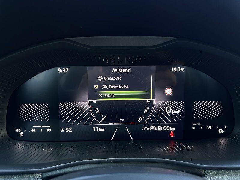 Škoda Kamiq 1.5TSi 150PS LED V.Cockpit Cli - fotka 21 z 42