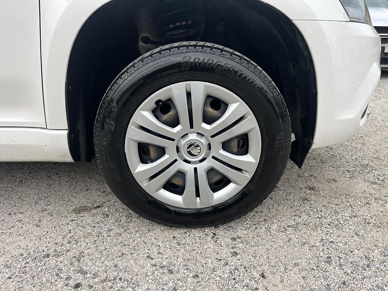 Škoda Yeti (2016) 1.2TSi 81kw Klima, Tažné - fotka 9 z 21