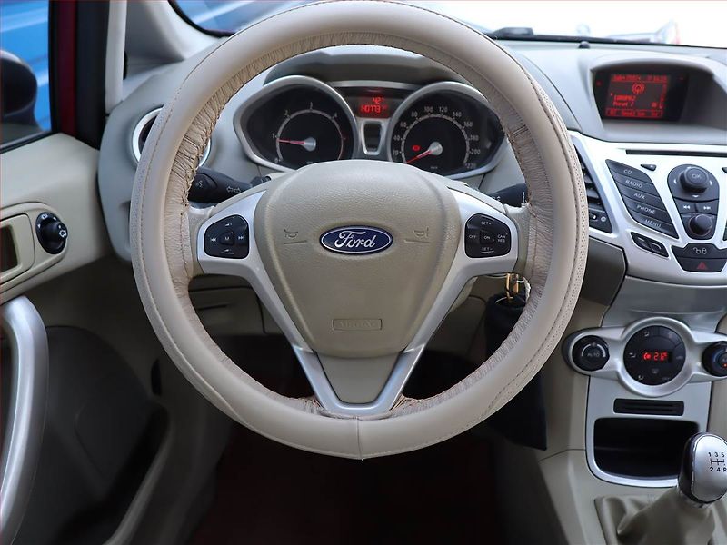 Ford Fiesta (2009) 1.6 TDCi, Tempomat - fotka 15 z 15