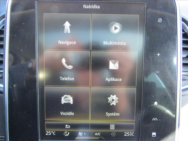 Renault Scénic 1,6 dCi 118kW Automat - fotka 16 z 35