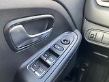 Kia Carens 1.6 GDi 99kW Comfort - náhled 13