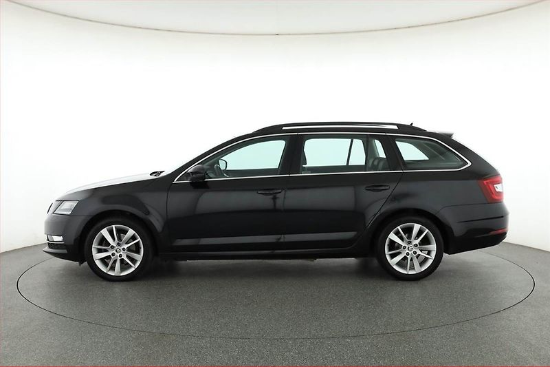 Škoda Octavia (2020) Style 1.5 TSI, Automat - fotka 3 z 15