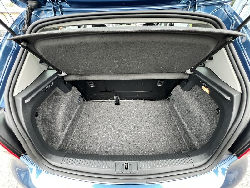 Volkswagen Polo 1.0TSi 70kw  - fotka 23 z 38