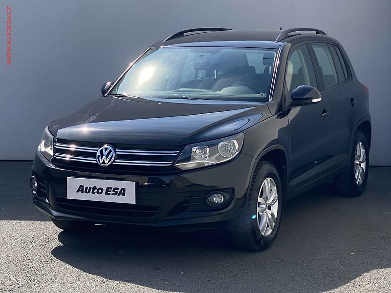 Volkswagen Tiguan (2013) 1.4 TSi, Trend&Fun, park. - fotka 3 z 17