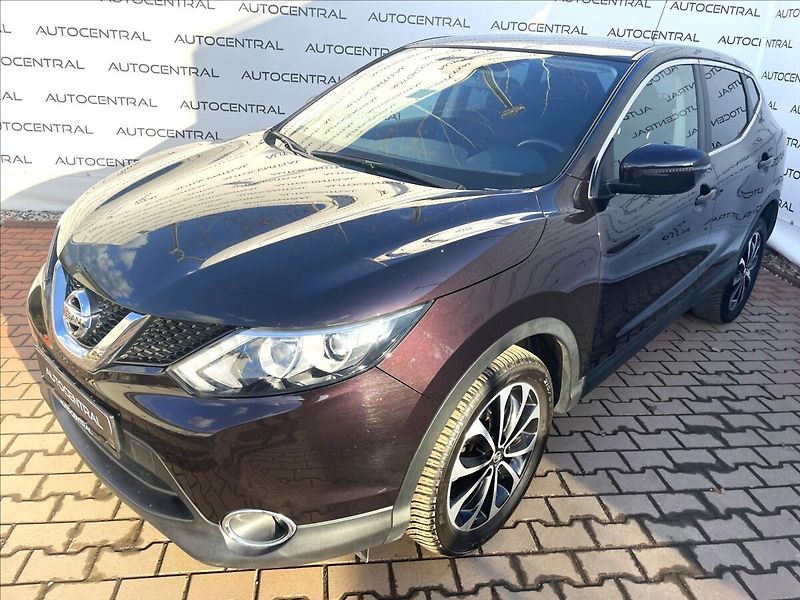 Nissan Qashqai 1,2 DIG-T Czech-line,serv.kn. - fotka 7 z 21