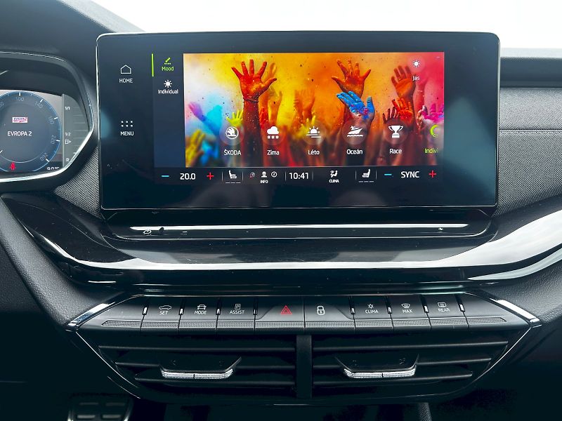 Škoda Octavia (2022) 2.0 TDI 110kW DSG Sportline - fotka 18 z 35