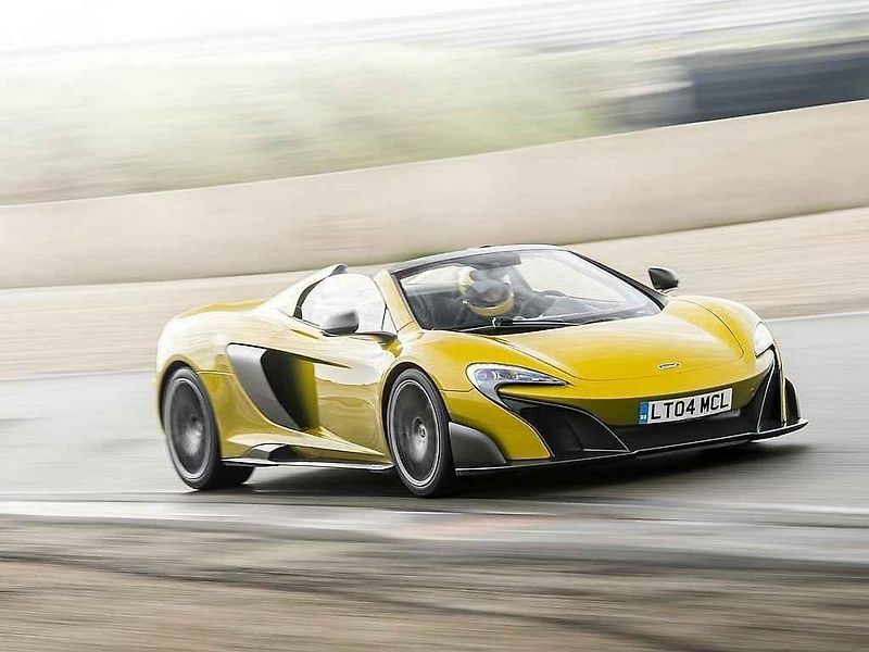 McLaren 675LT Spider.