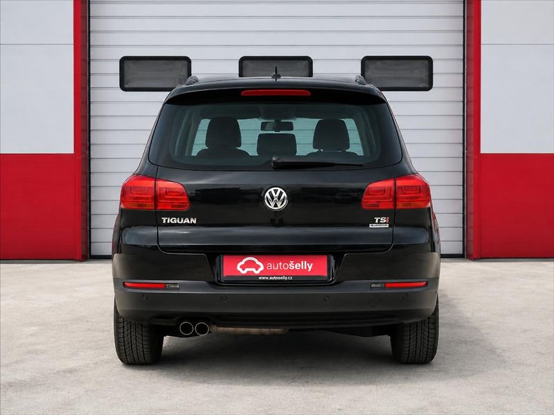 Volkswagen Tiguan 1,4 Tsi trend&Fun - fotka 4 z 10