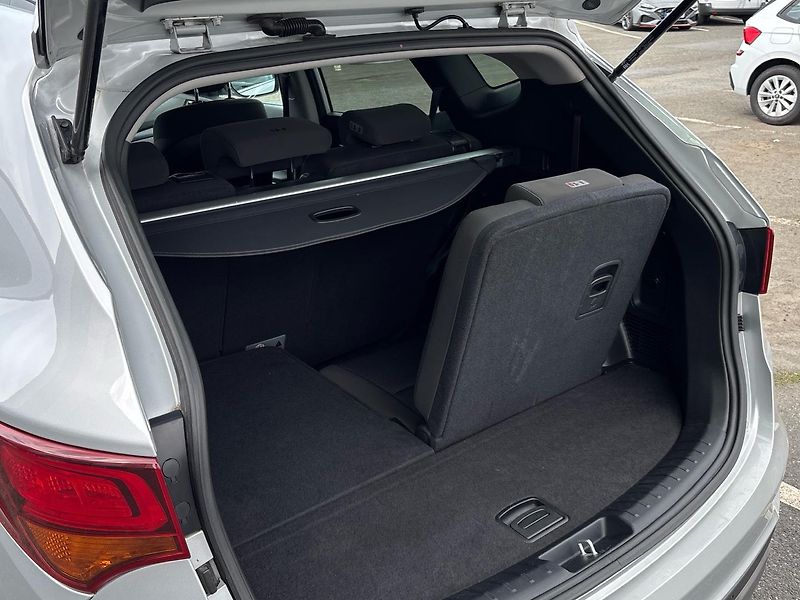 Hyundai Santa Fe SUV - fotka 23 z 23