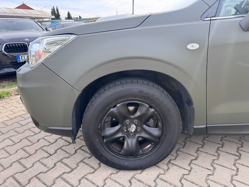 Subaru Forester (2014) 4x4 2,0i 110KW STK ITÁLIE - fotka 13 z 49