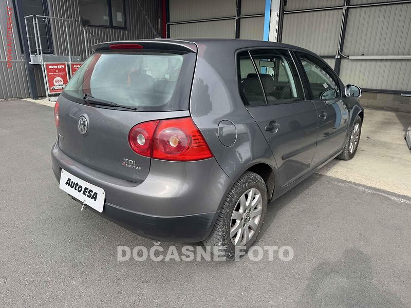 Volkswagen Golf (2006) 1.9 TDi 4x4, autoAC, temp - fotka 2 z 3