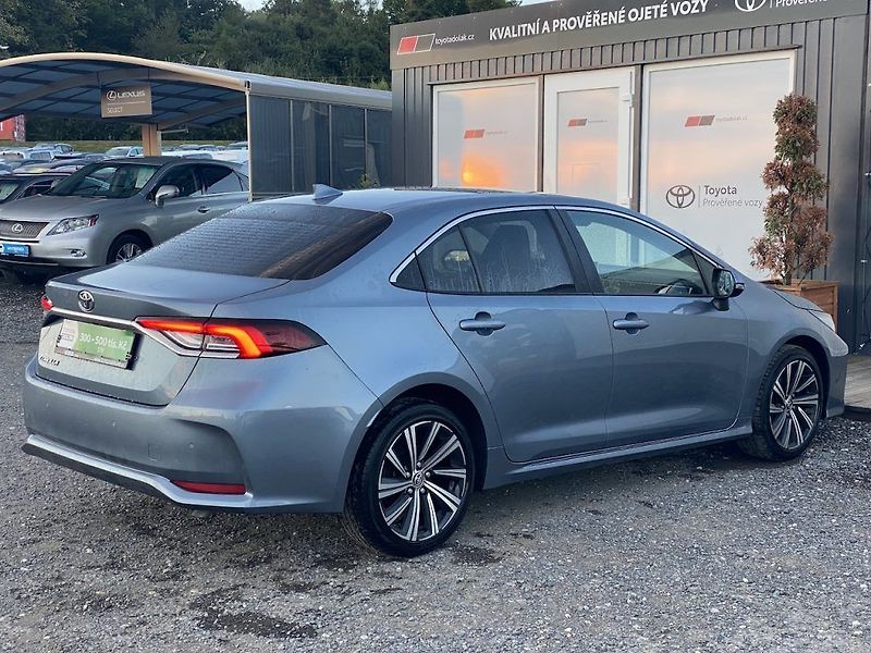 Toyota Corolla 1.5i, ČR, Style Tech, záruka - fotka 7 z 16