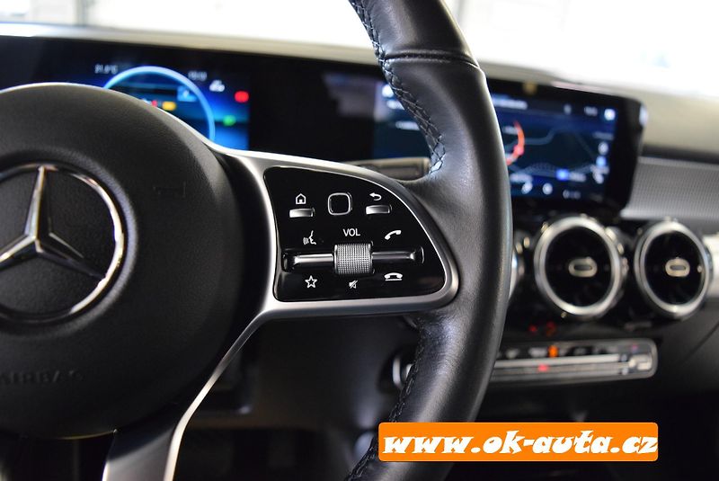 Mercedes-Benz GLB 200 D PRAVIDELNÝ SER. MER. TZ. - fotka 34 z 78
