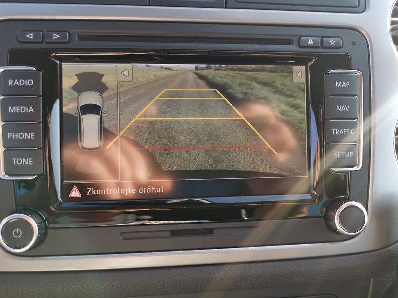 Volkswagen Tiguan (2015) 2,0TDI 130kW DSG ICUP 4x4 1MAJ - fotka 71 z 91