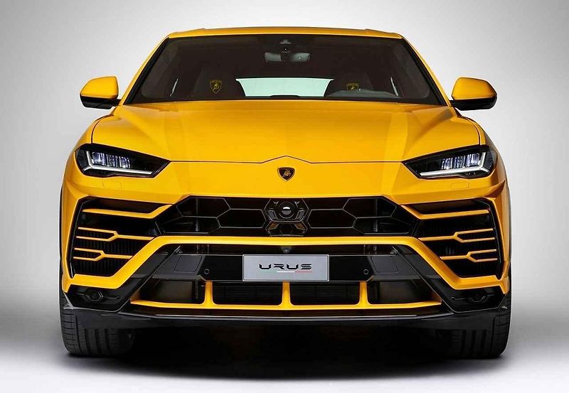 Lamborghini Urus.