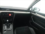 Volkswagen Passat (2020) Business 2.0 TDI - náhled 8