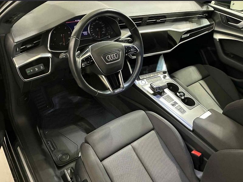 Audi A6 Avant 40 TDI quattro ada. temp. - fotka 9 z 13