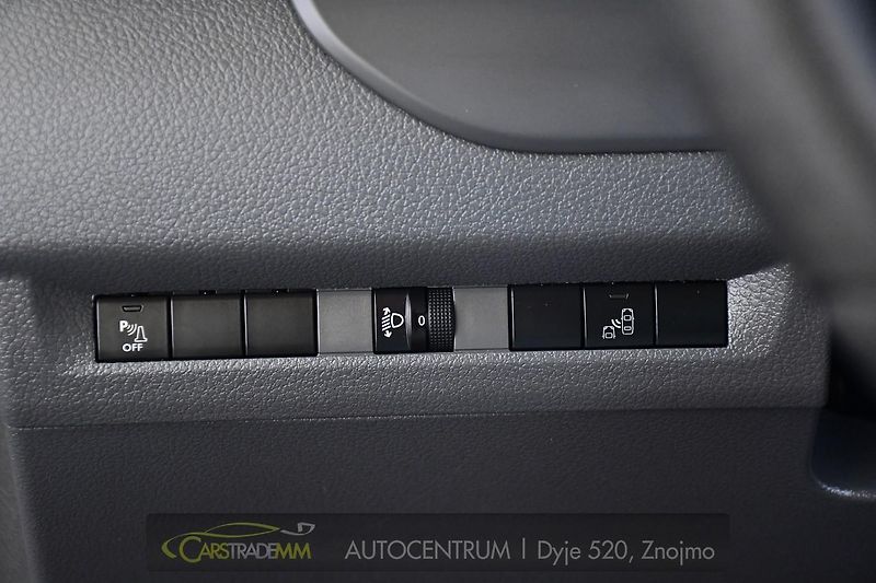 Peugeot Traveller 2.0HDi PDC TAŽNÉ ČR 1M - fotka 23 z 42