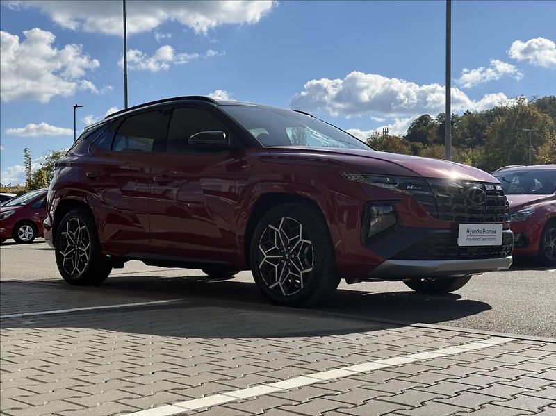 Hyundai Tucson 1,6 T-GDI  N Line - fotka 4 z 19