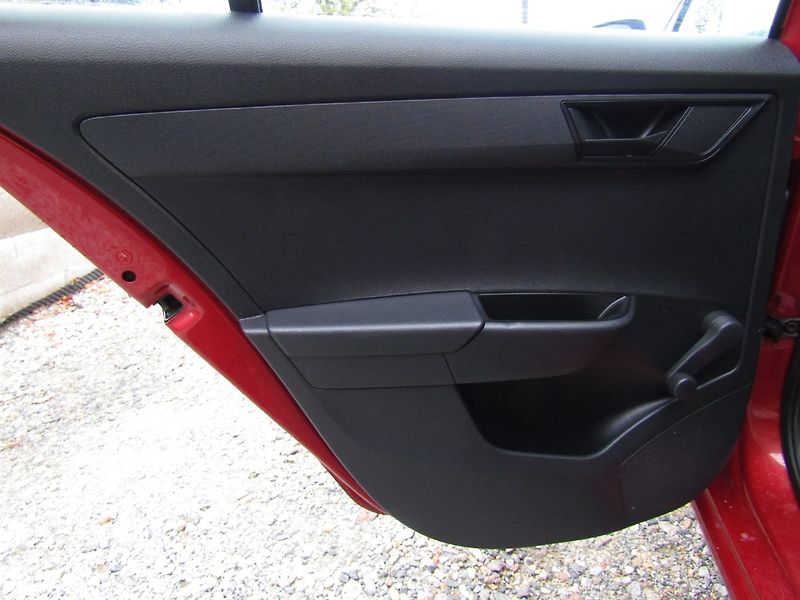Škoda Fabia (2016) 1.0 MPI 55kW 1.MAJITEL - fotka 20 z 35