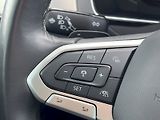 Volkswagen Passat (2023) 2.0 TDI 147kW 4MOT DSG Eleganc - náhled 8