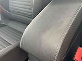 Volkswagen Touran (2014) 2.0 TDi, CUP, bixen, panor - náhled 23
