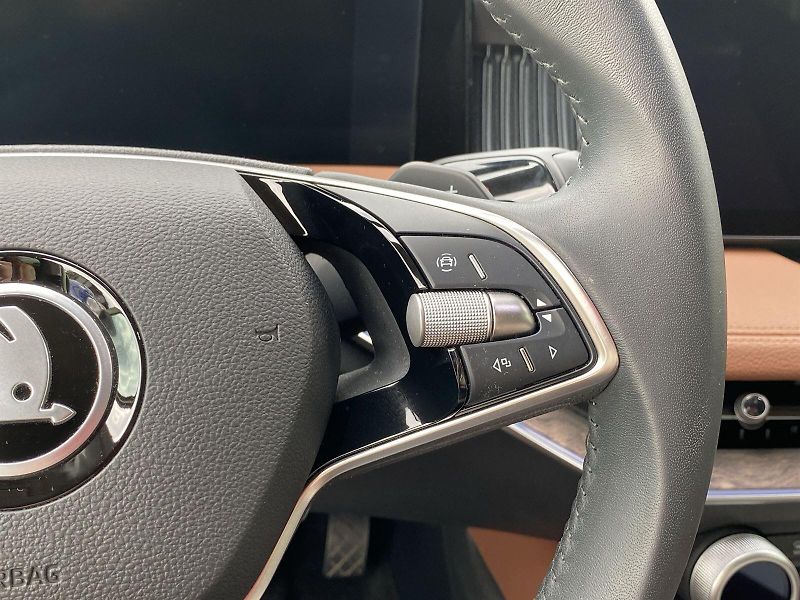Škoda Superb (2024) 2.0 TDI 4x4 DSG L&K - fotka 21 z 38
