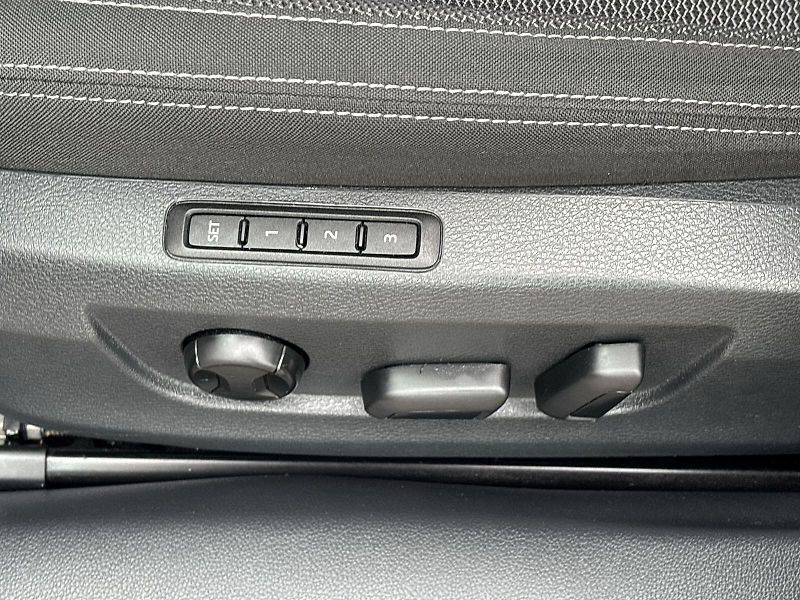 Škoda Superb (2022) Combi 2.0 TDI DSG Style - fotka 23 z 33