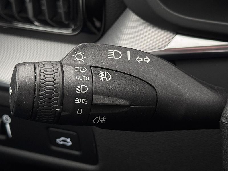 Volvo XC60 B4 AWD INSCRIPTION  - fotka 35 z 55