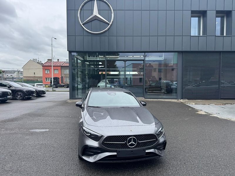 Mercedes-Benz Třídy A A 250 e AMG Premium paket demo - fotografie inzerátu