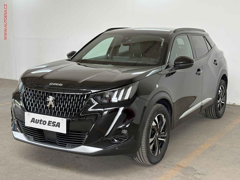 Peugeot 2008 (2021) 1.2PT, ČR, servis.kniha - fotka 3 z 18