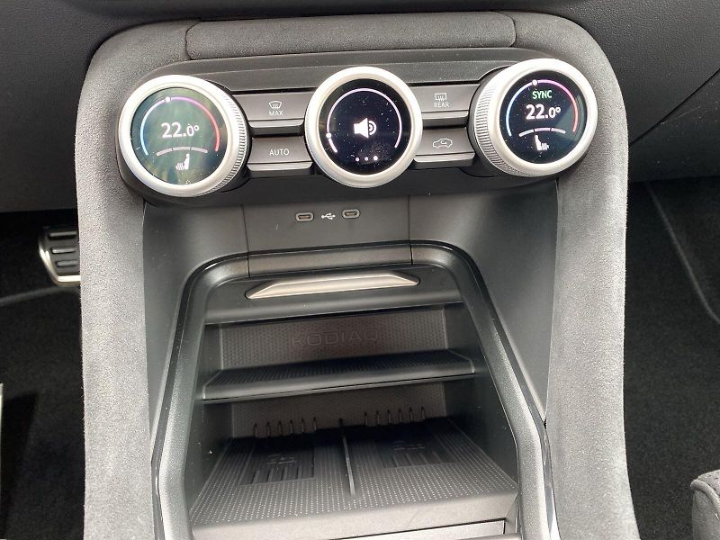 Škoda Kodiaq (2025) 2,0 TDI 142 kW 4x4 DSG Sportli - fotka 14 z 40
